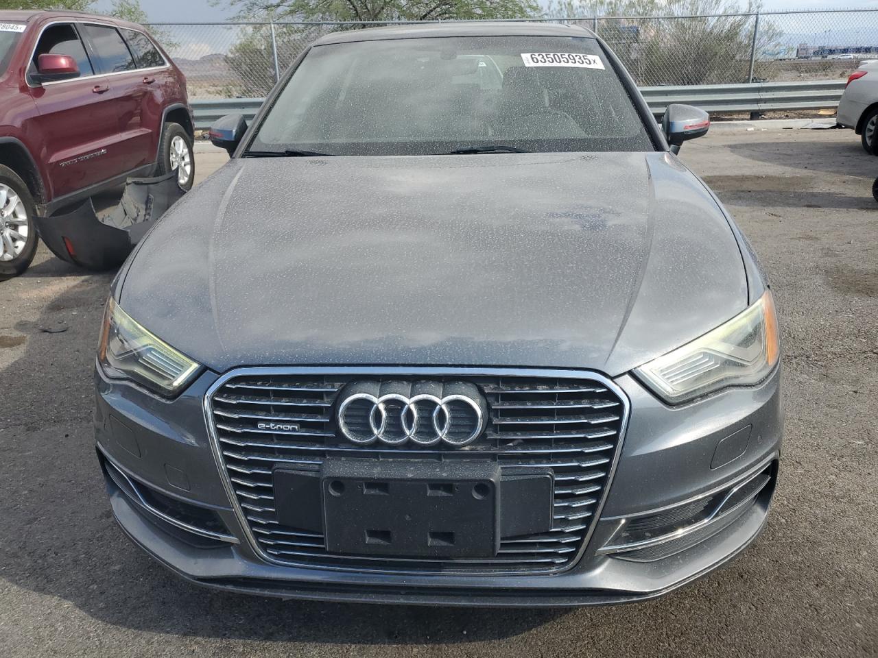 AUDI A3 E-TRON PREMIUM PLUS 2016