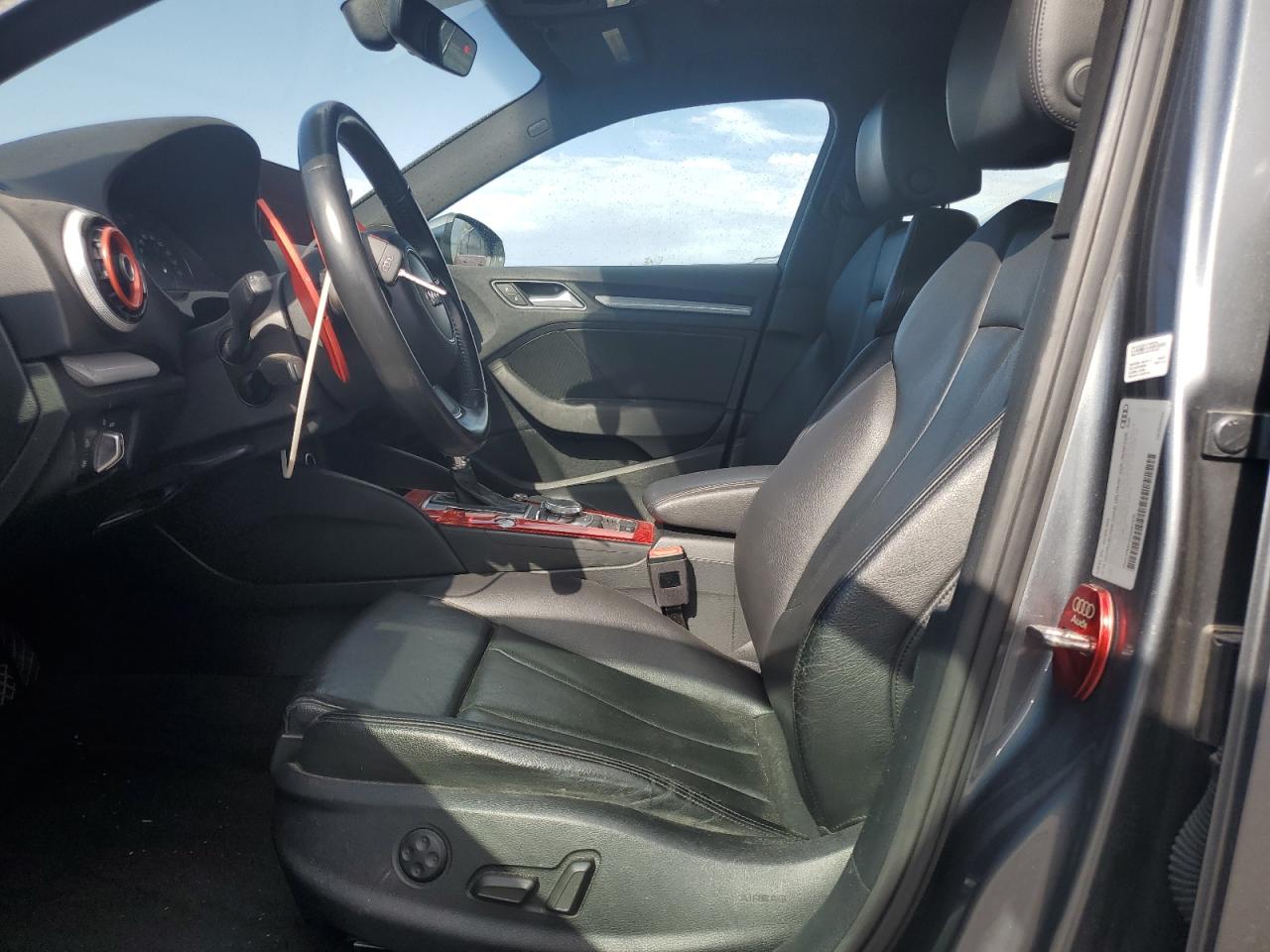 AUDI A3 E-TRON PREMIUM PLUS 2016