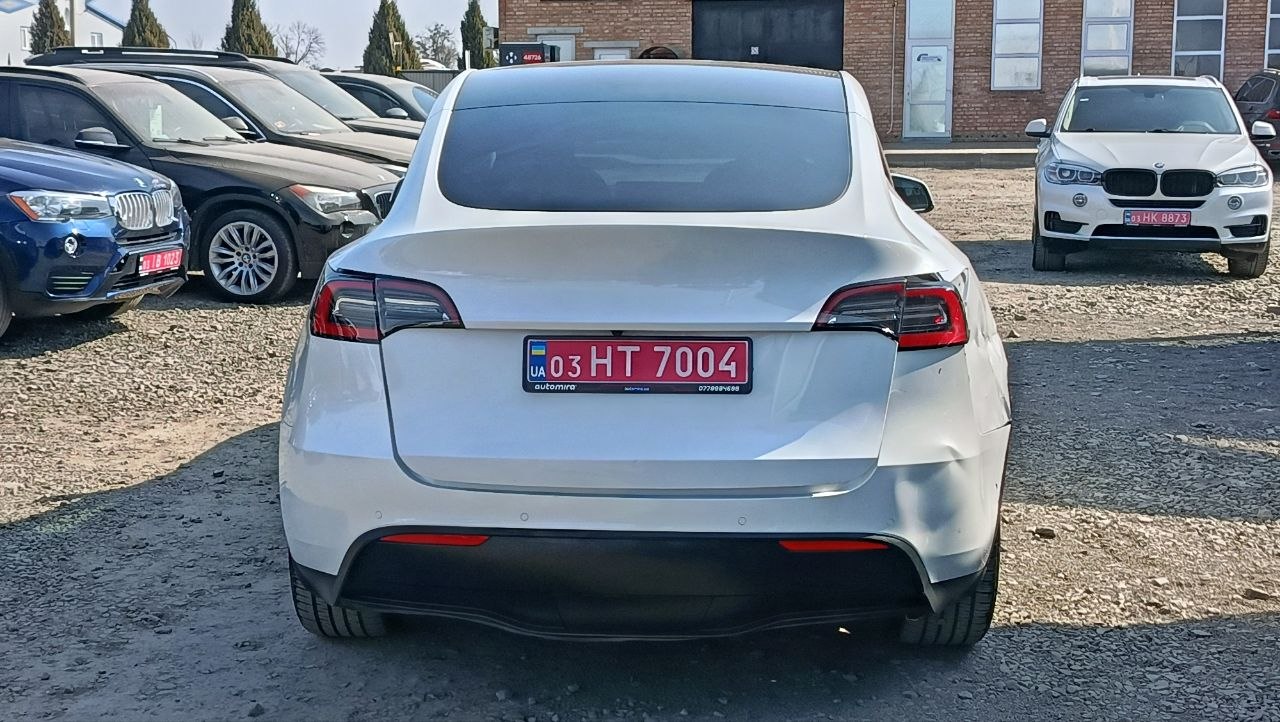 TESLA MODEL Y AWD DUAL MOTOR 2021