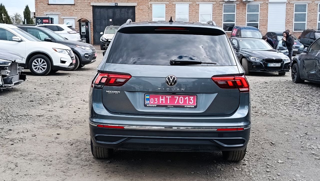 VOLKSWAGEN TIGUAN S 2023