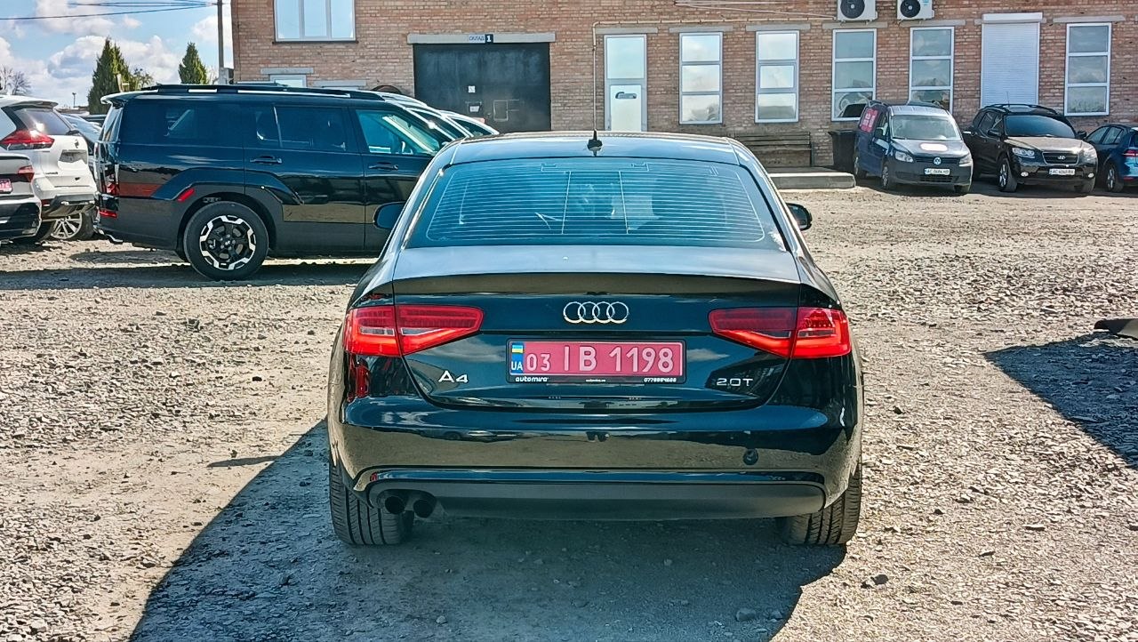 AUDI A4 PREMIUM 2013
