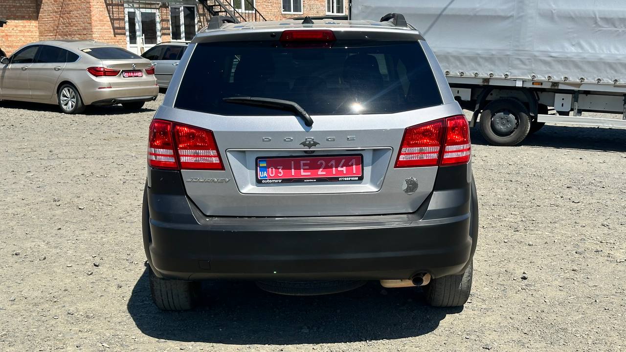 DODGE JOURNEY SE 2018