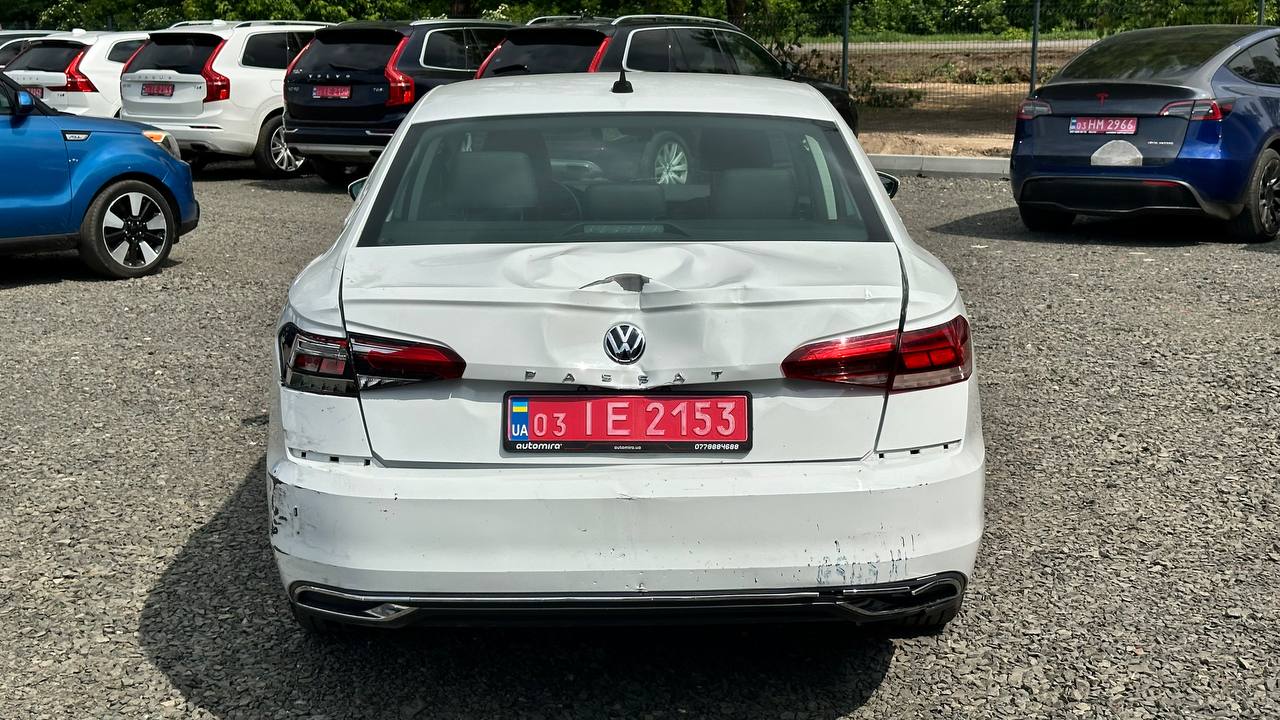 VOLKSWAGEN PASSAT SE 2020