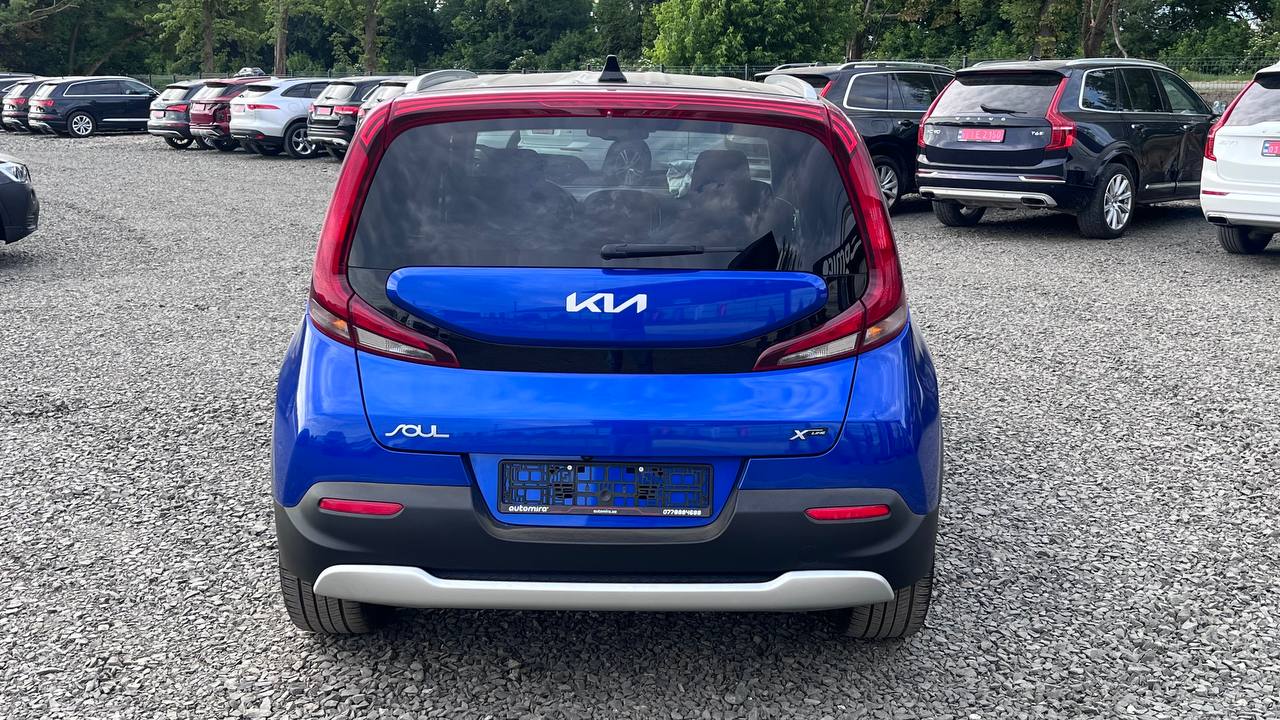 KIA SOUL LX  2021