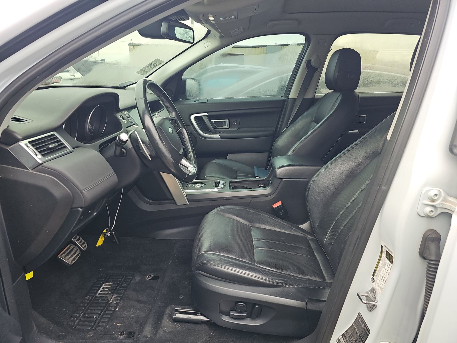 LAND ROVER DISCOVERY SPORT HSE 2015