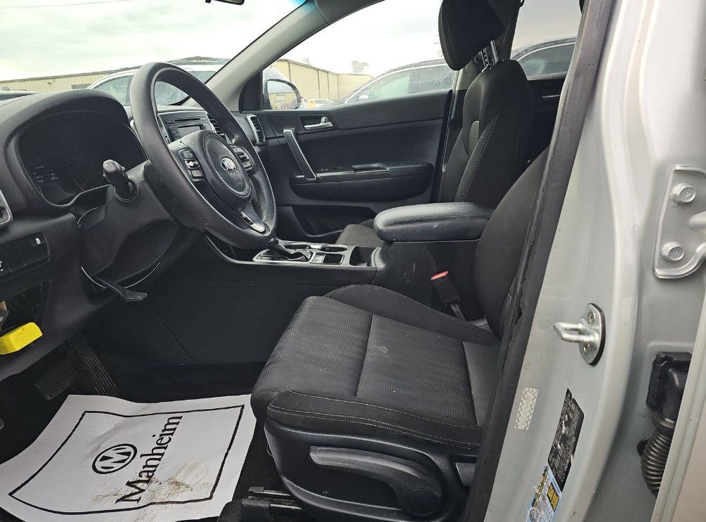 KIA SPORTAGE LX 2017