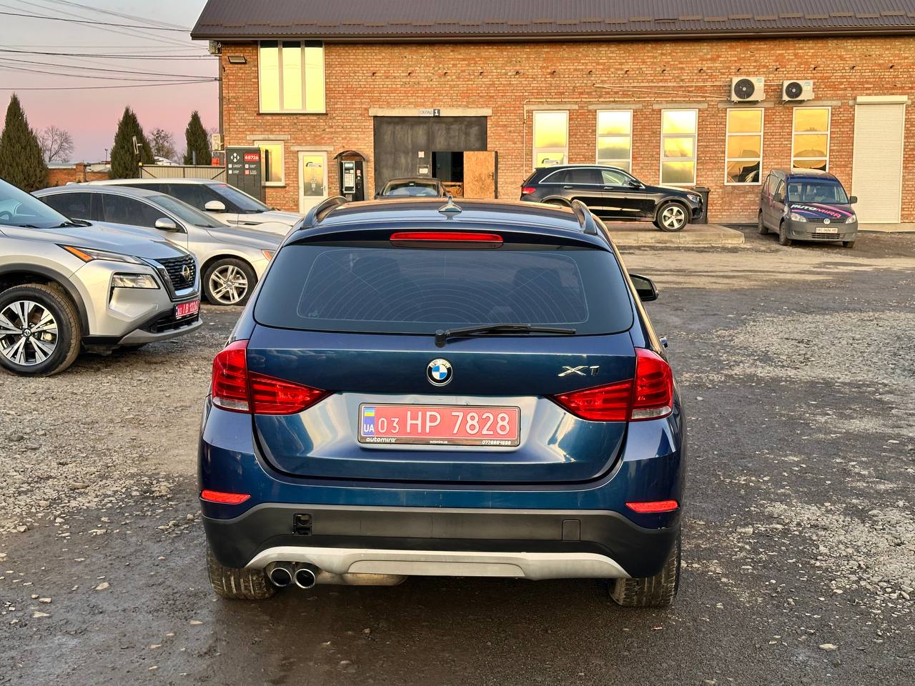 BMW X1 Sports Activity Vehicle xDrive28i 2013