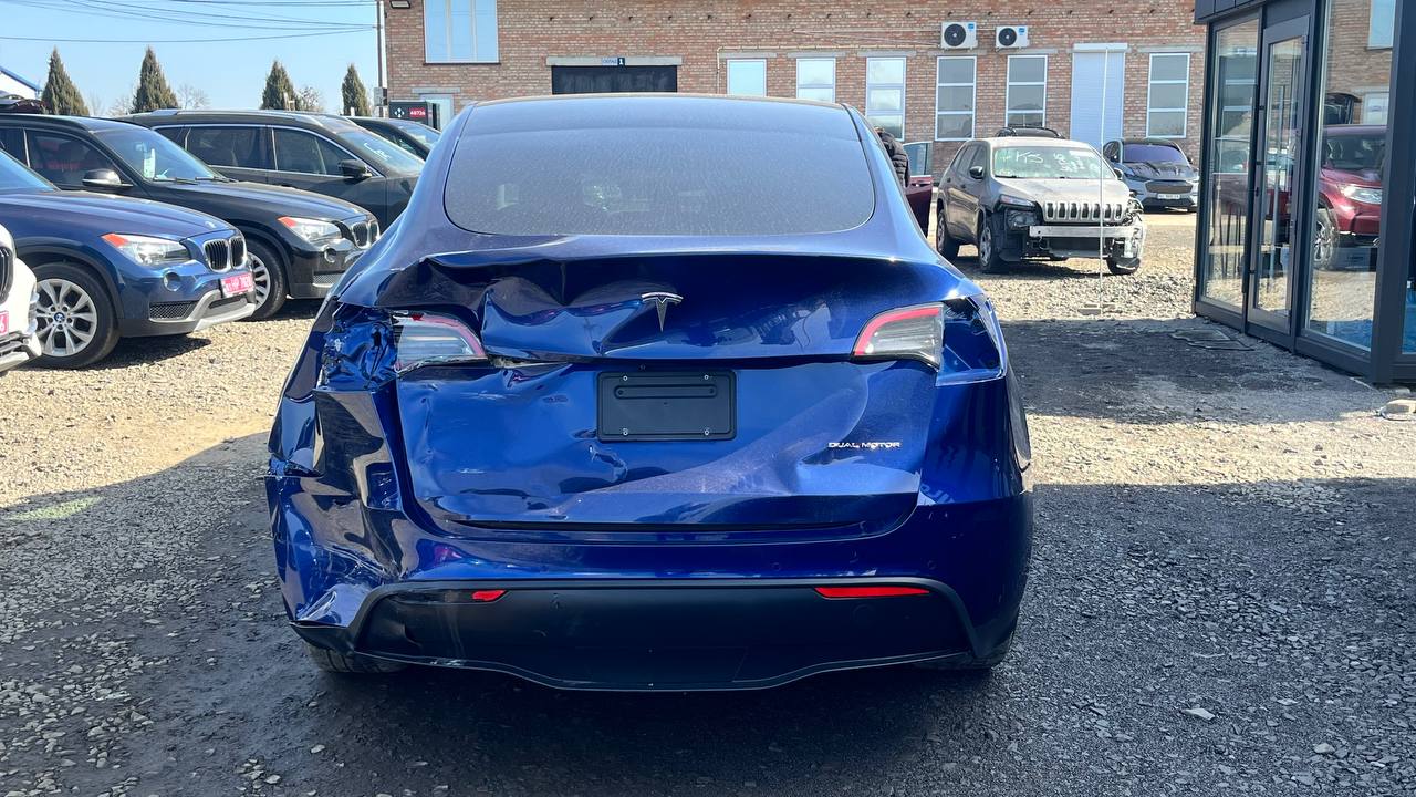 TESLA MODEL Y AWD DUAL MOTOR 2021