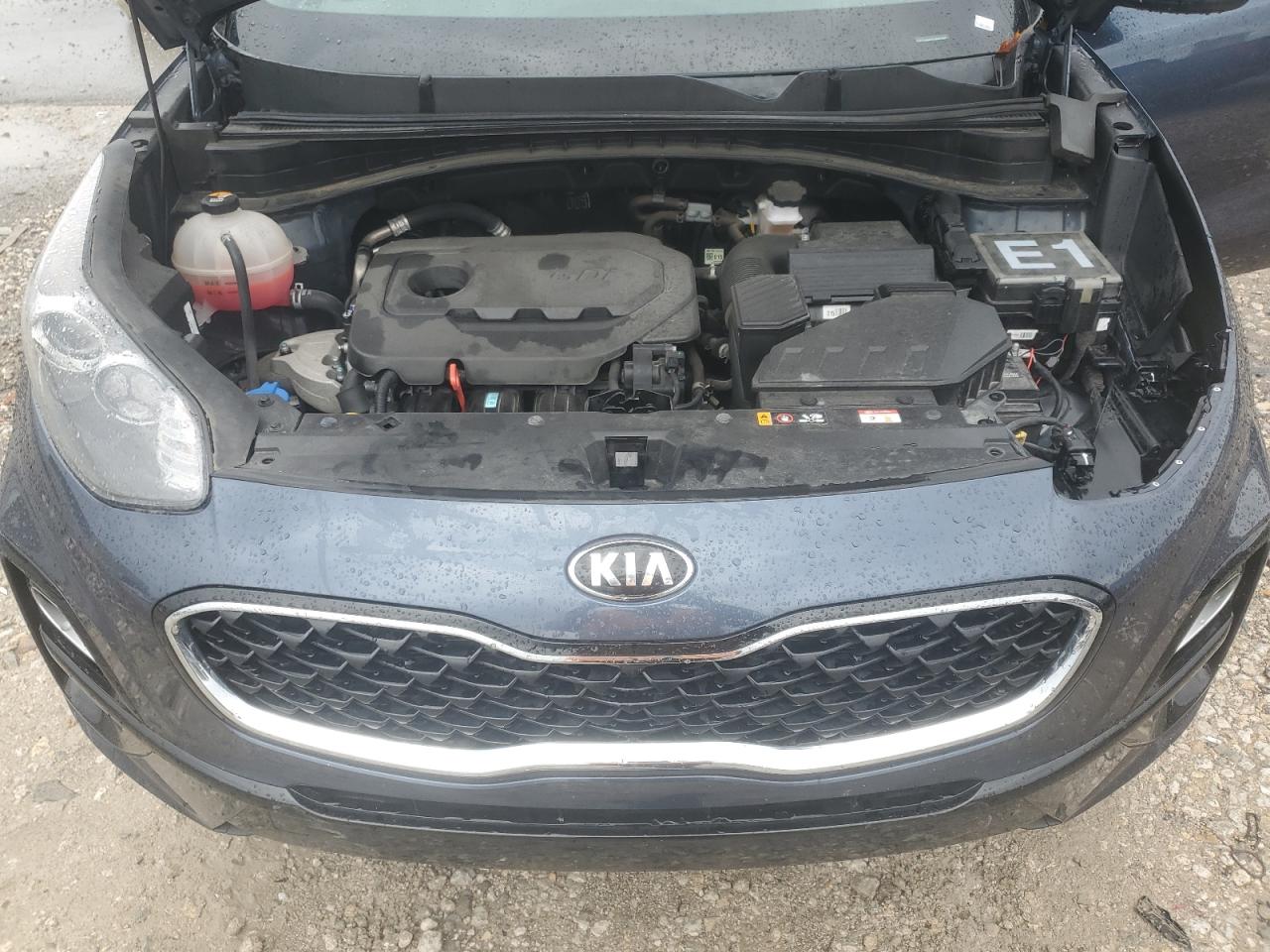 KIA SPORTAGE LX 2021
