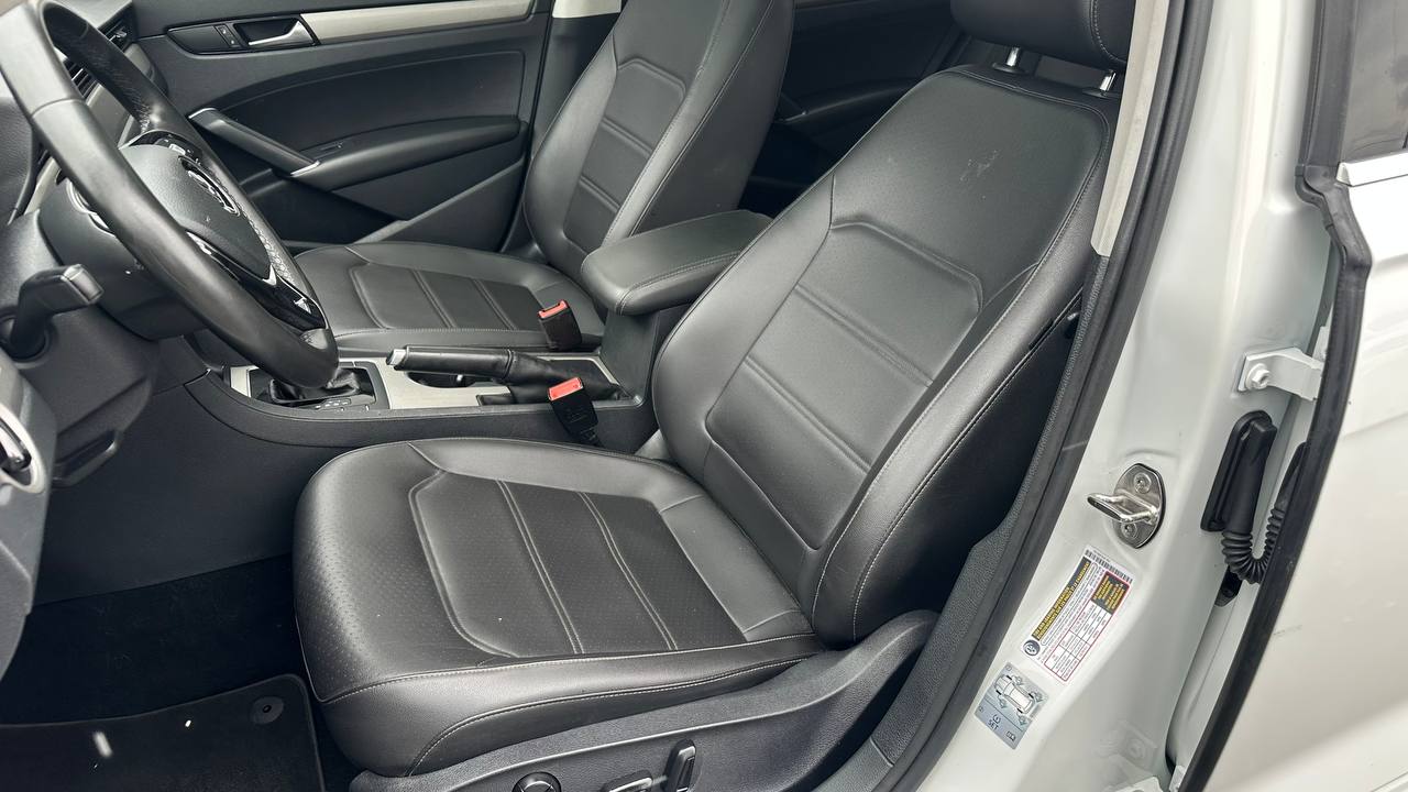 VOLKSWAGEN PASSAT SE 2021