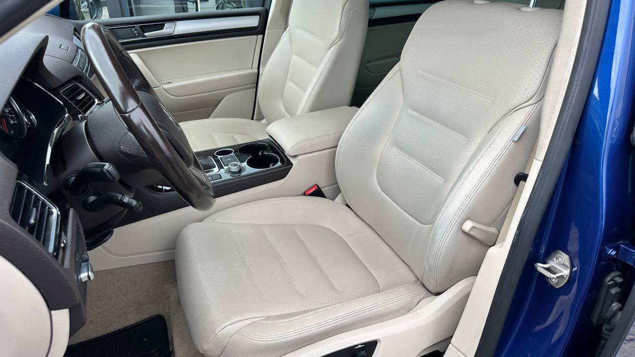 VOLKSWAGEN TOUAREG SPORT 2015