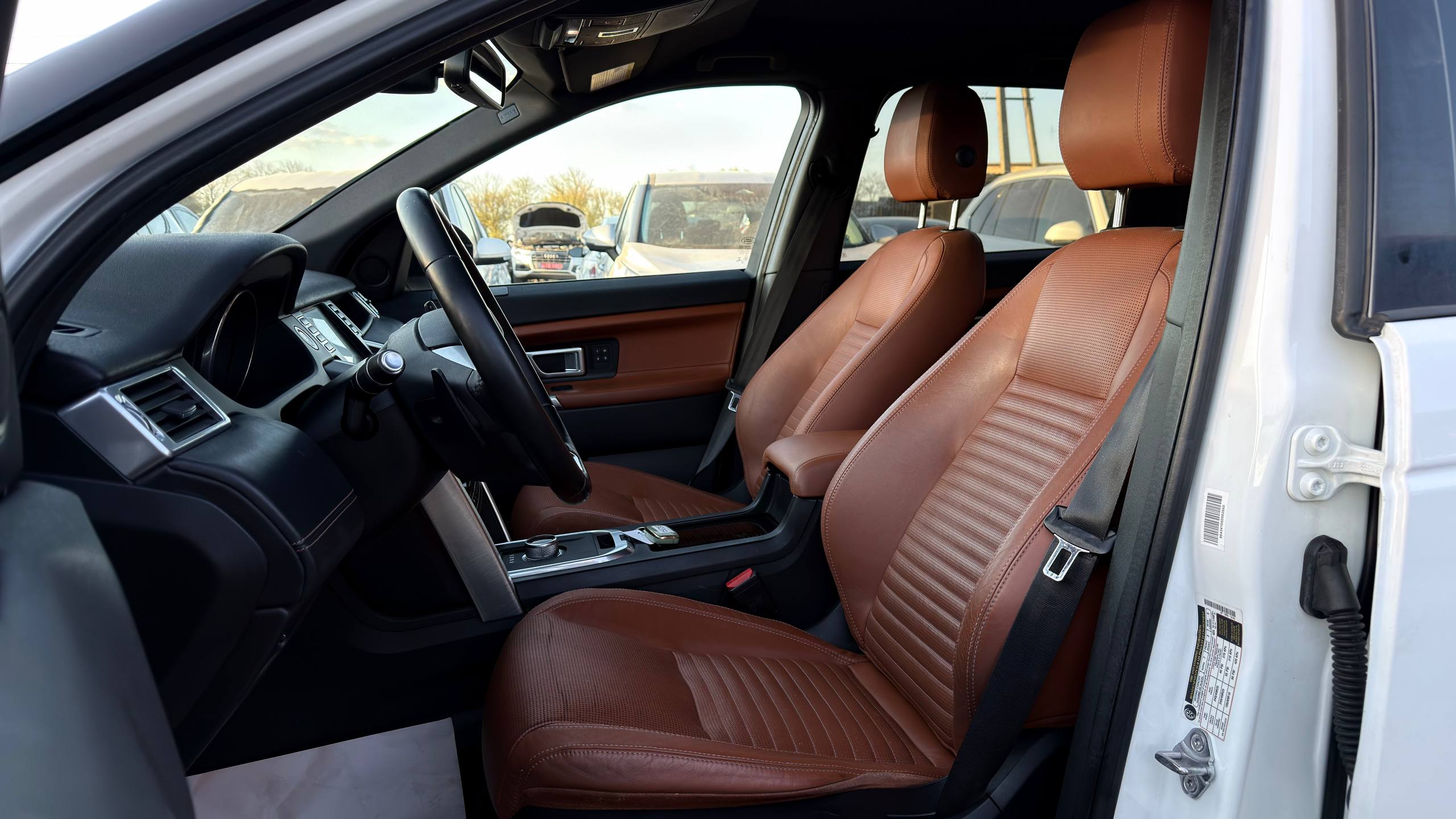 LAND ROVER DISCOVERY SPORT HSE LUXURY 2015