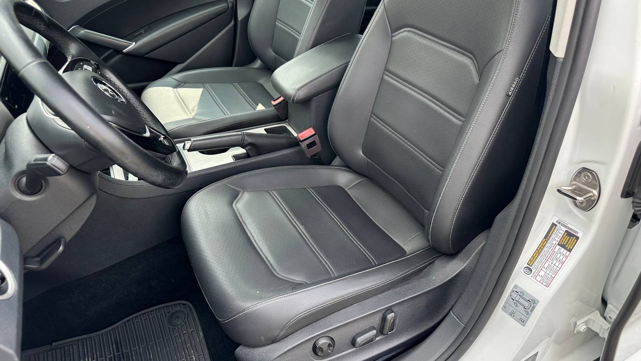 VOLKSWAGEN PASSAT SE 2020