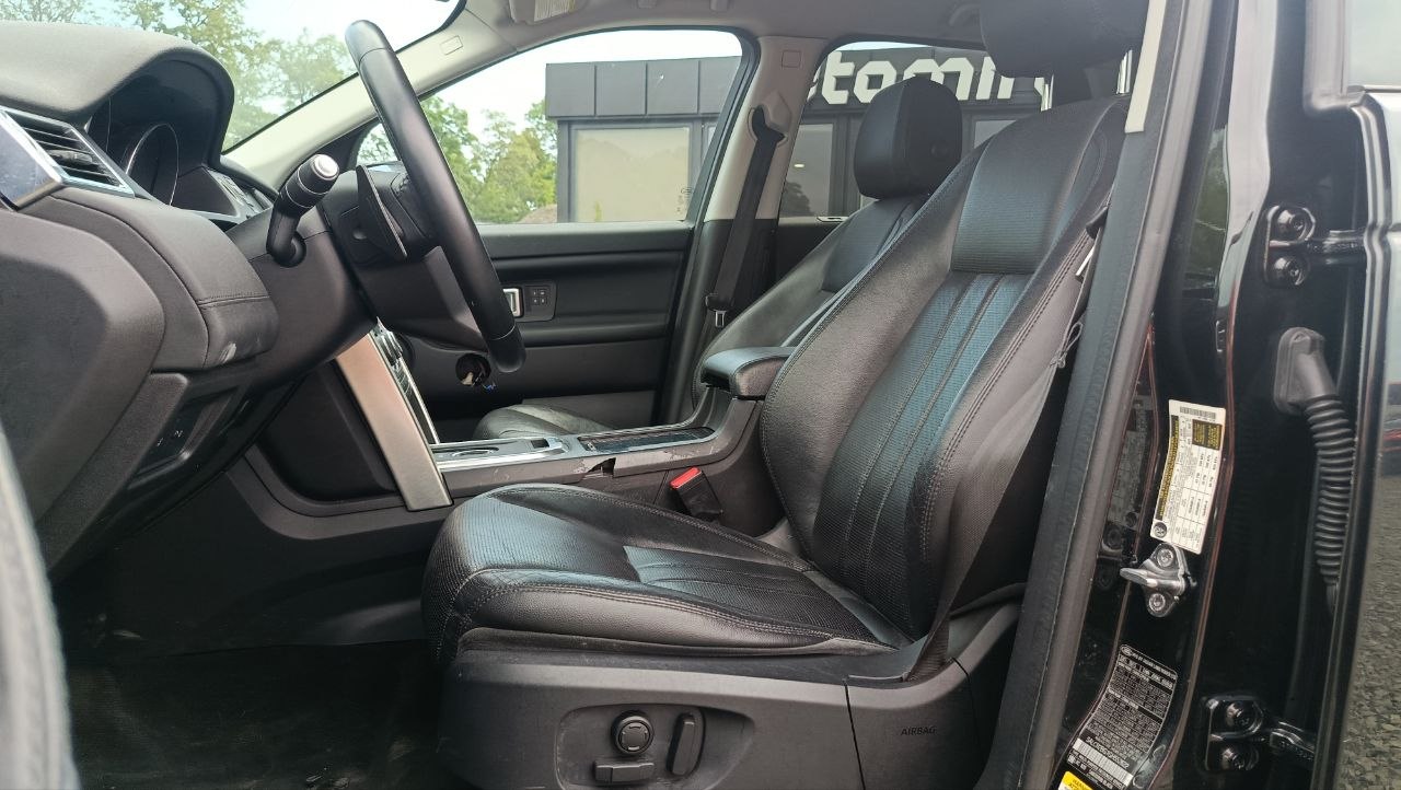 LAND ROVER DISCOVERY SPORT HSE 2015