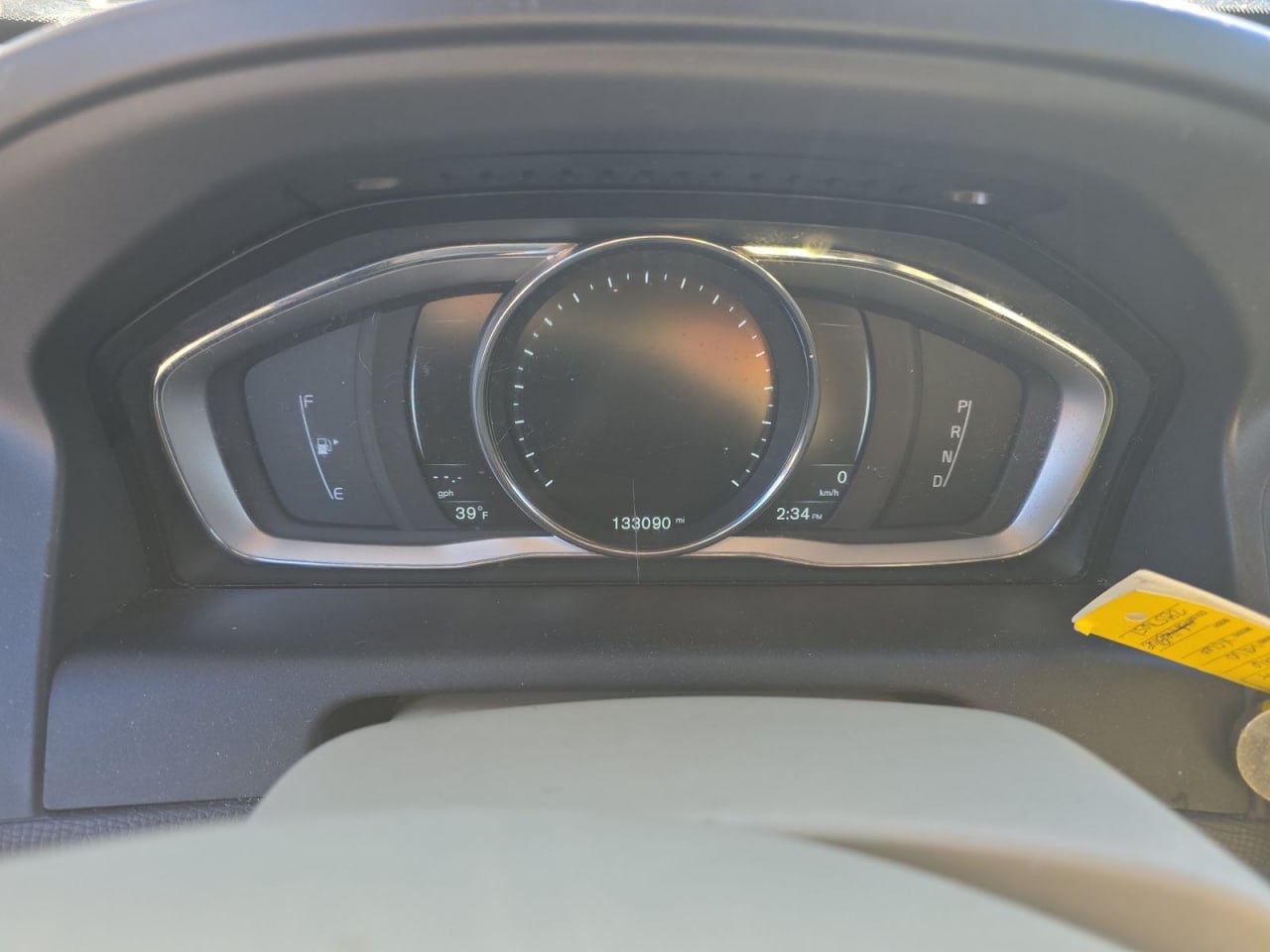 VOLVO XC60 T5-Е PREMIER 2016