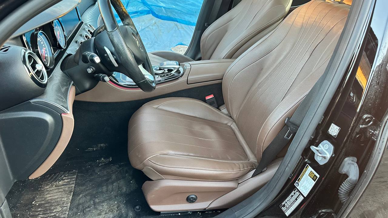 MERCEDES-BENZ E 300 4MATIC 2016