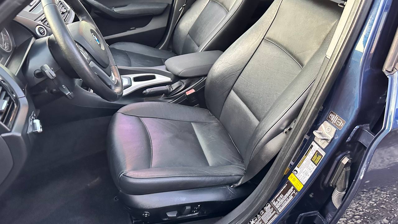 BMW X1 Sports Activity Vehicle xDrive28i 2013