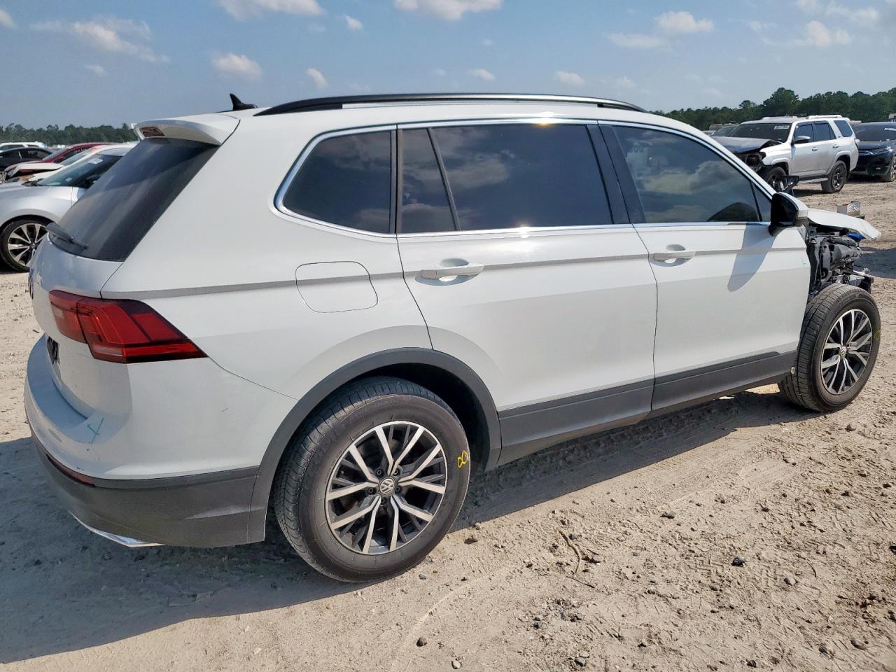 VOLKSWAGEN TIGUAN SE 2019