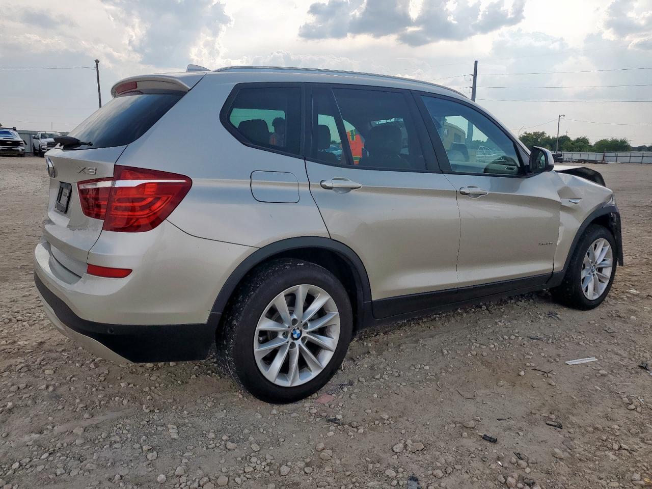 BMW X3 XDRIVE28I 2016