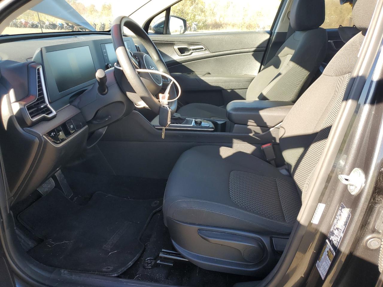 KIA SPORTAGE LX 2023