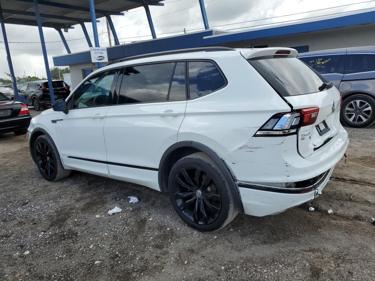 VOLKSWAGEN TIGUAN SE R-LINE 2021