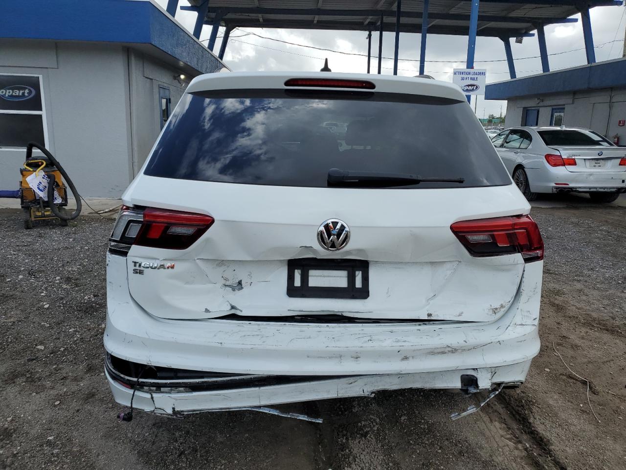 VOLKSWAGEN TIGUAN SE R-LINE 2021