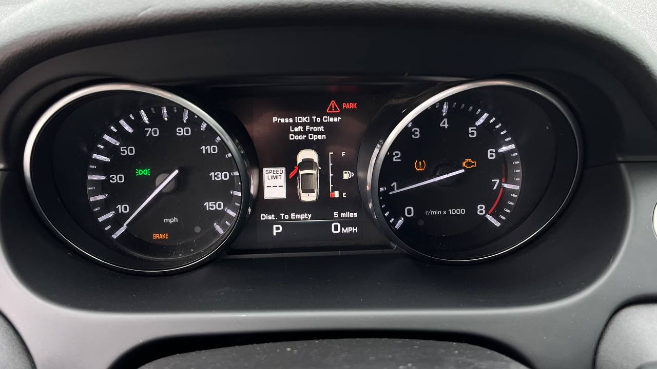 LAND ROVER DISCOVERY SPORT HSE 2015