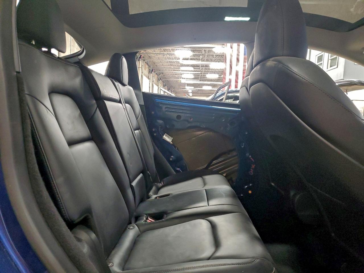 TESLA MODEL Y DUAL MOTOR 2023