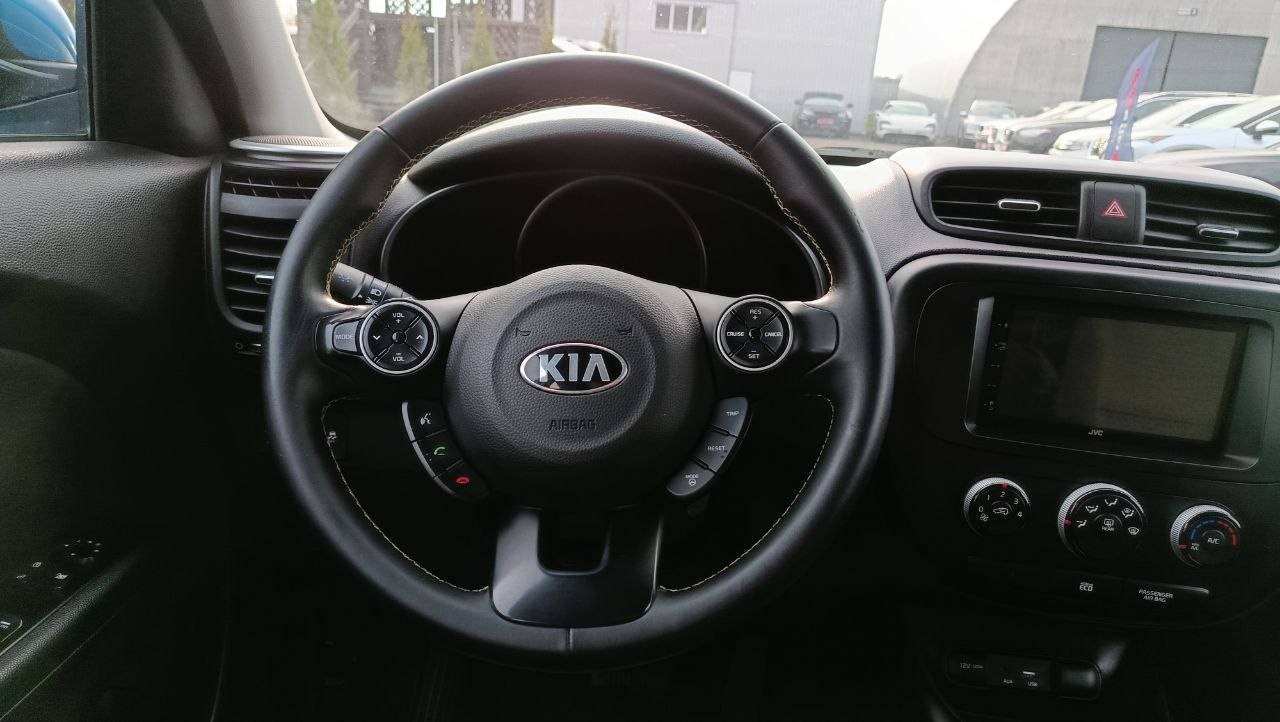 KIA SOUL  2016