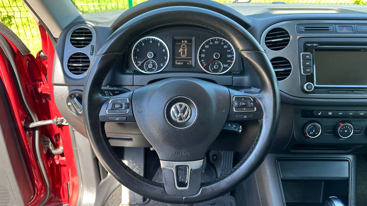 VOLKSWAGEN TIGUAN S 2013