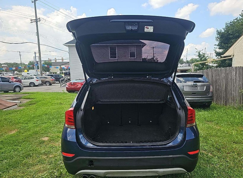 BMW X1 Sports Activity Vehicle xDrive28i 2013