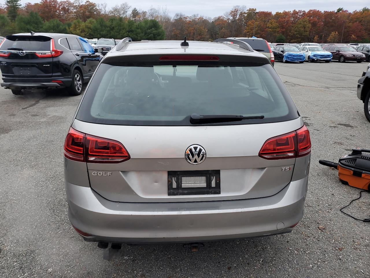 VOLKSWAGEN GOLF SPORTWAGEN S 2016