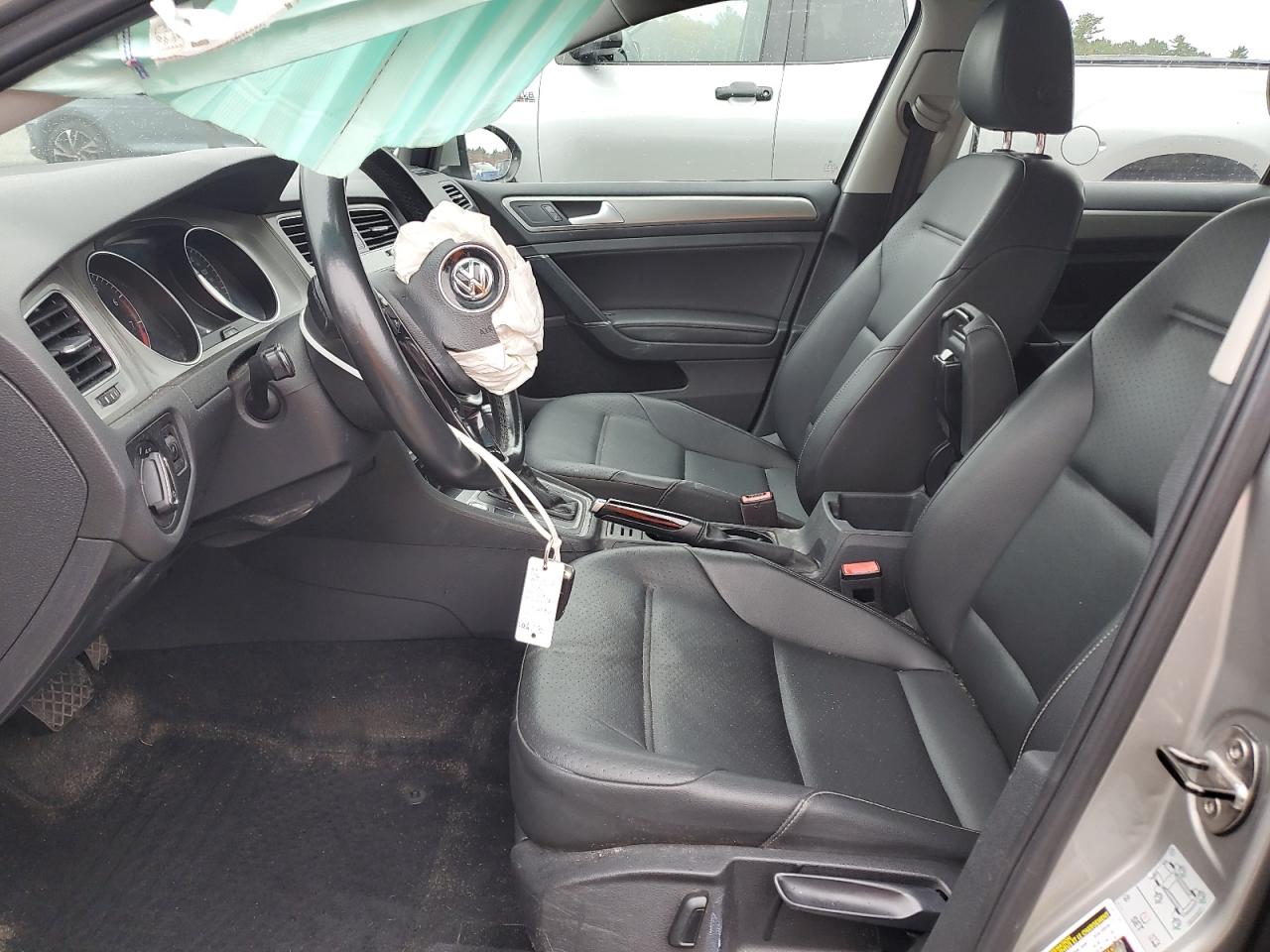 VOLKSWAGEN GOLF SPORTWAGEN S 2016