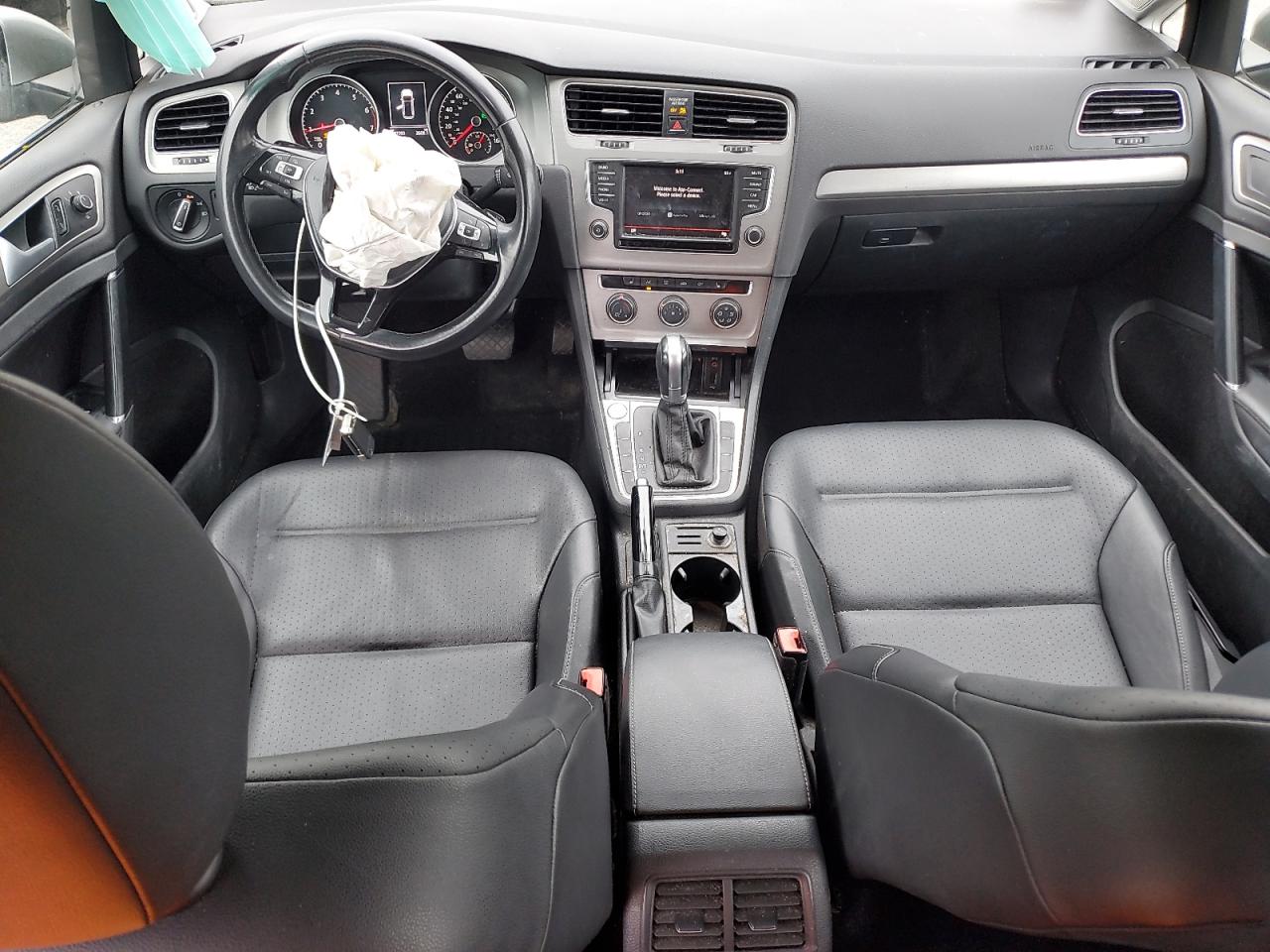 VOLKSWAGEN GOLF SPORTWAGEN S 2016