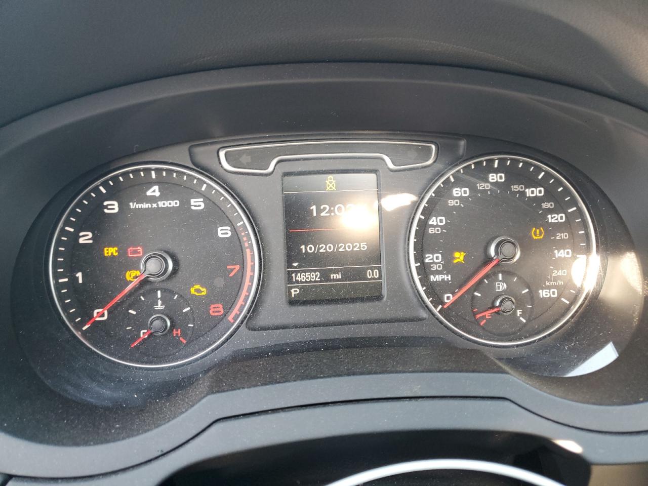 AUDI Q3 PRESTIGE 2015