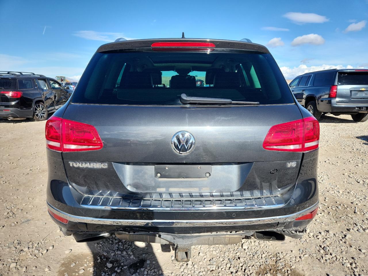 VOLKSWAGEN TOUAREG SPORT 2016