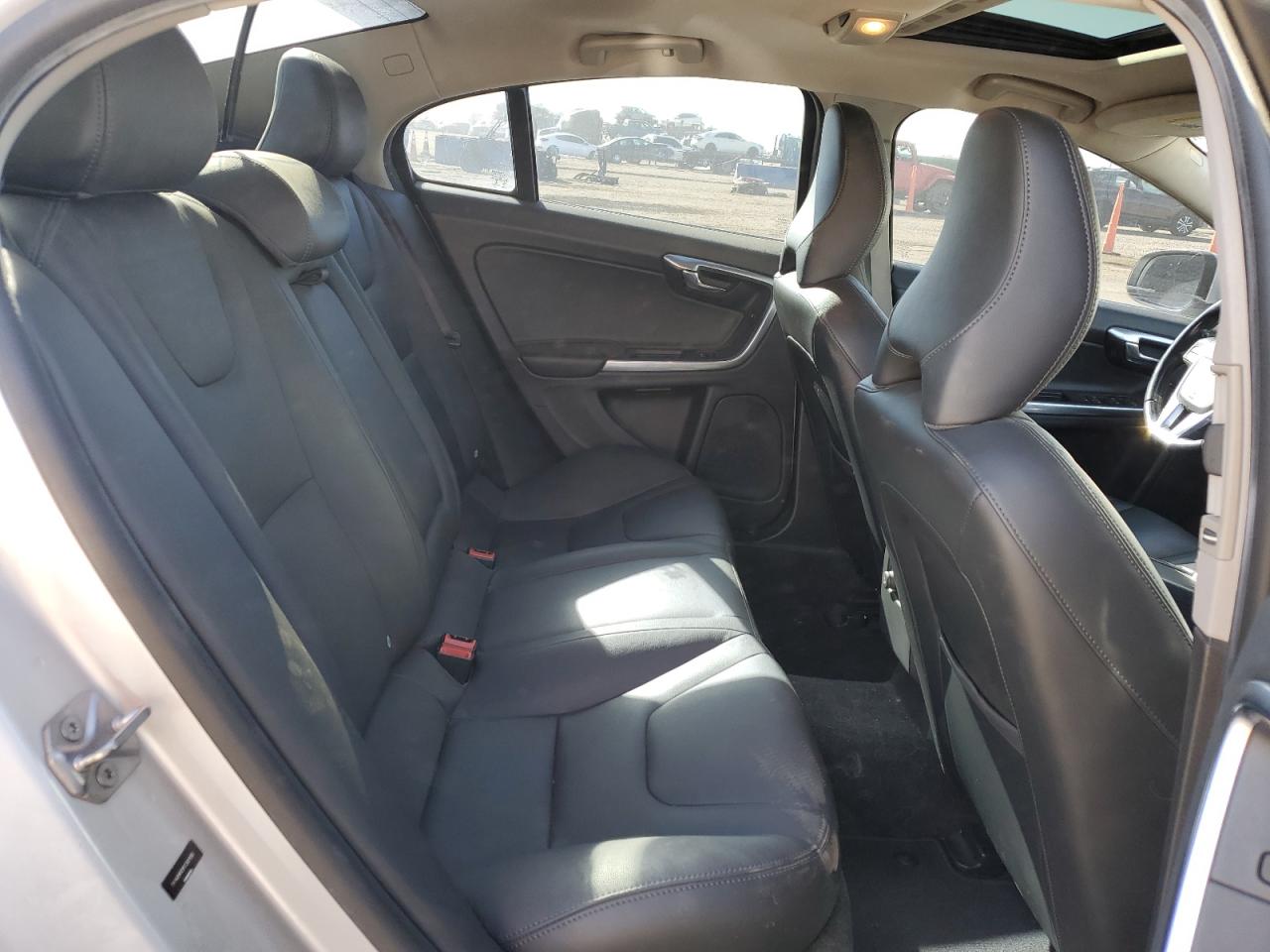 VOLVO S60 PREMIER 2013