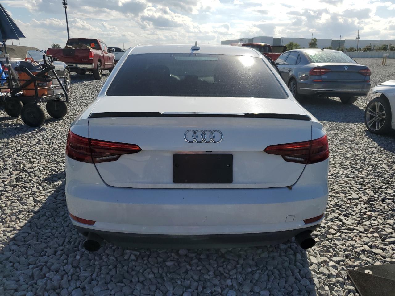 AUDI A4 PREMIUM 2017