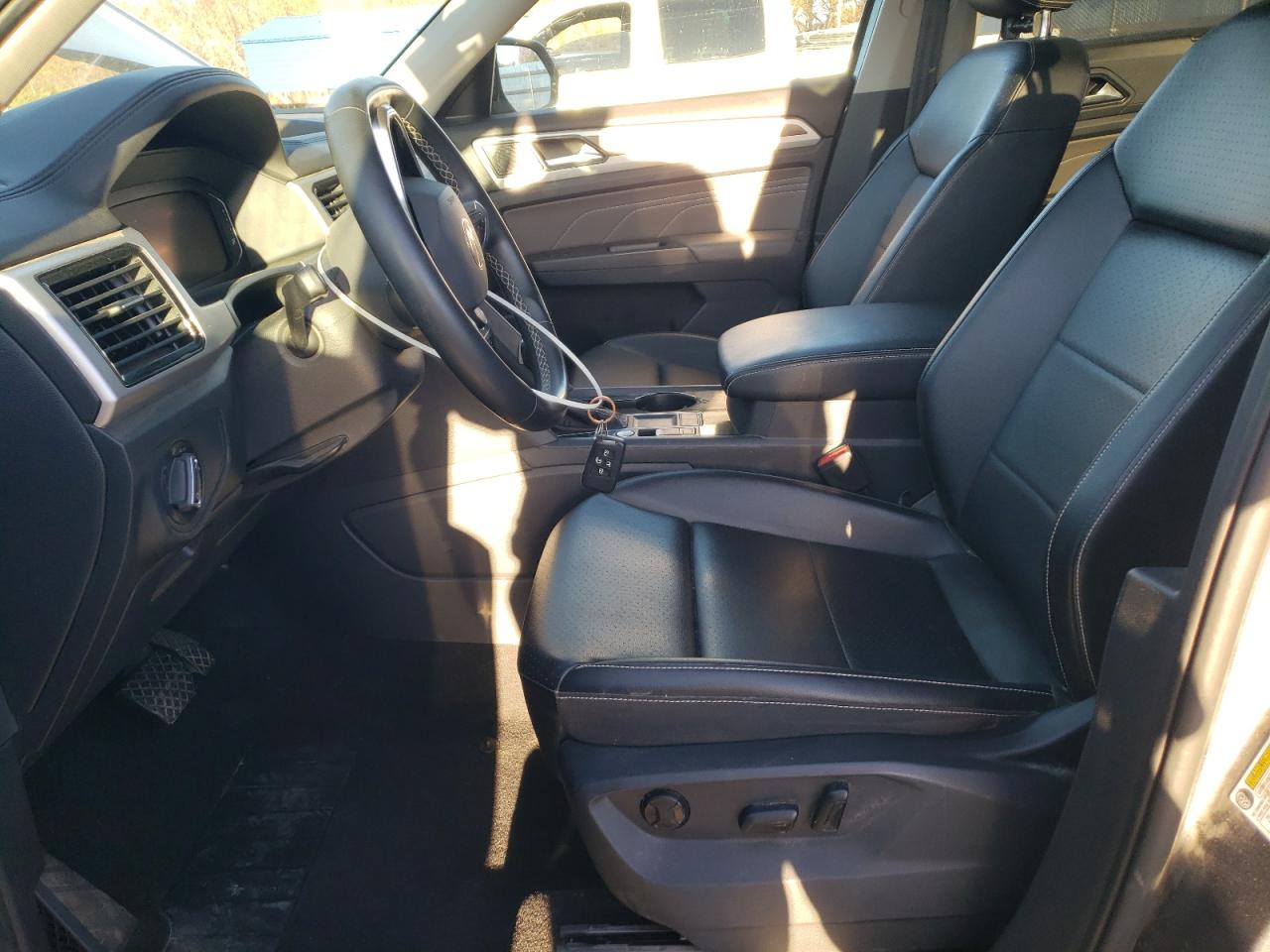 VOLKSWAGEN ATLAS SE 2022