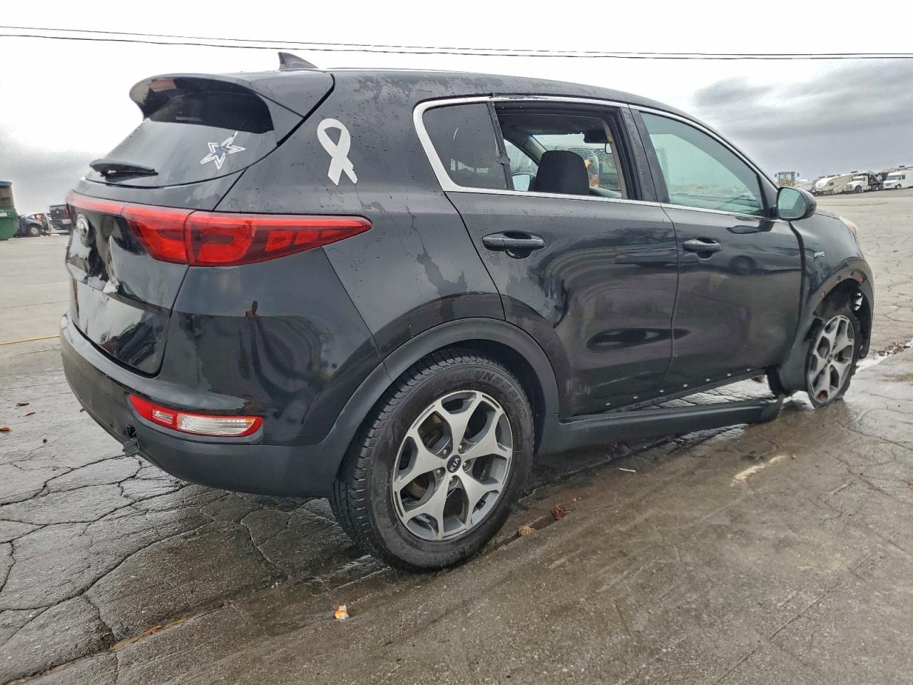 KIA SPORTAGE LX 2017