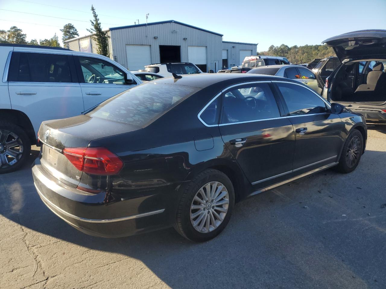 VOLKSWAGEN PASSAT SE 2016