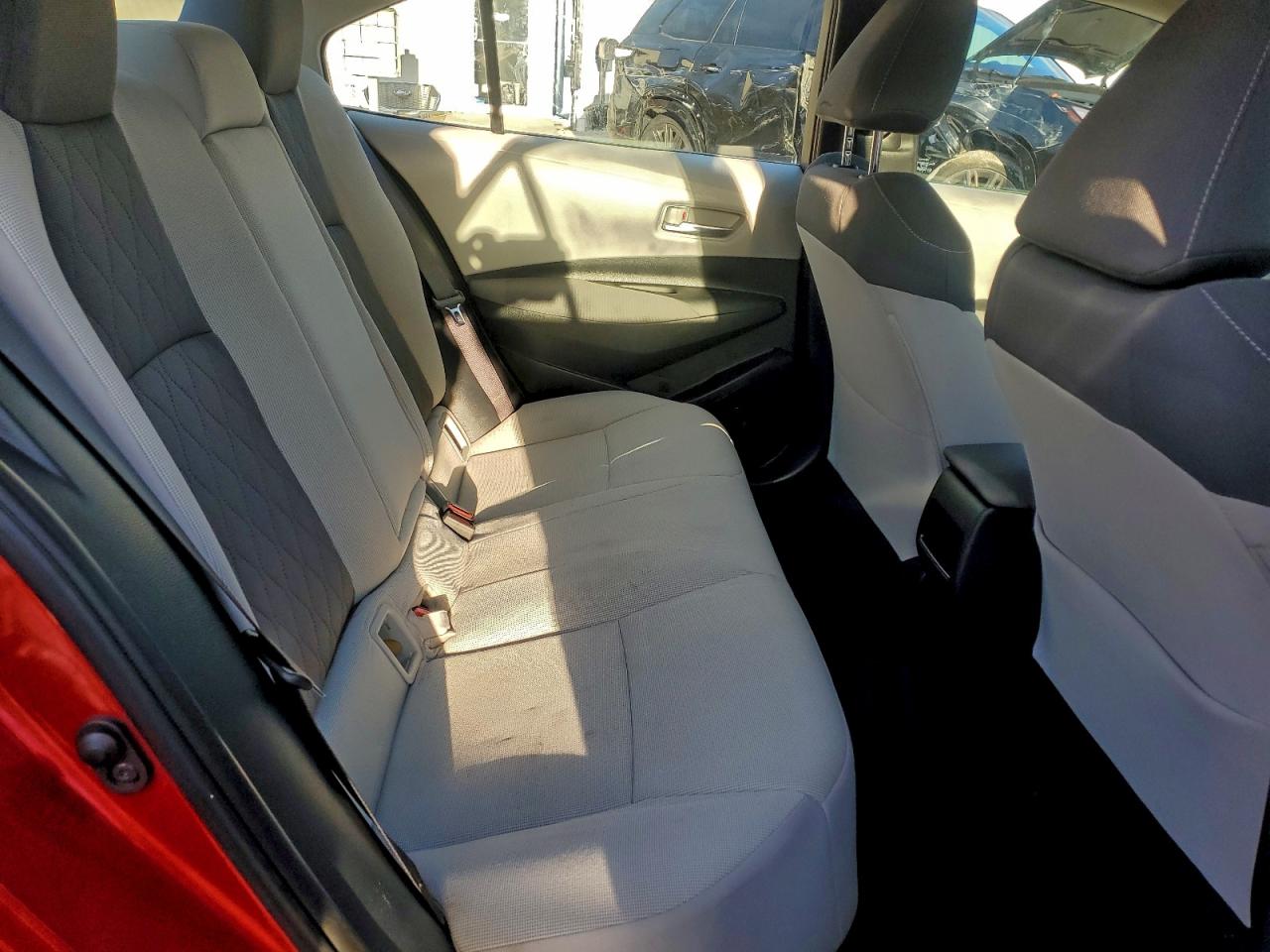 TOYOTA COROLLA LE 2019