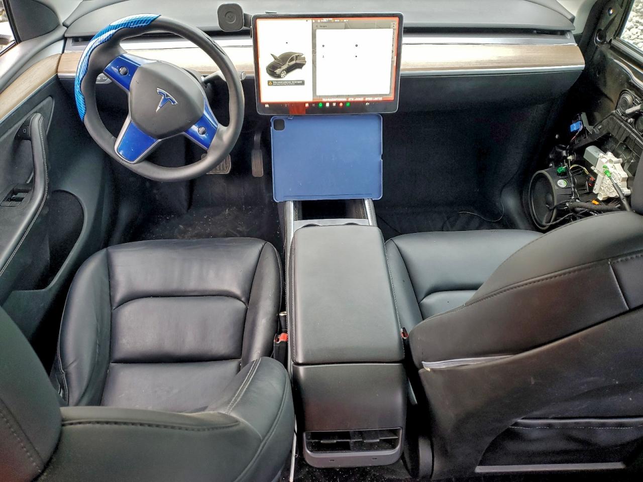 TESLA MODEL Y DUAL MOTOR 2023