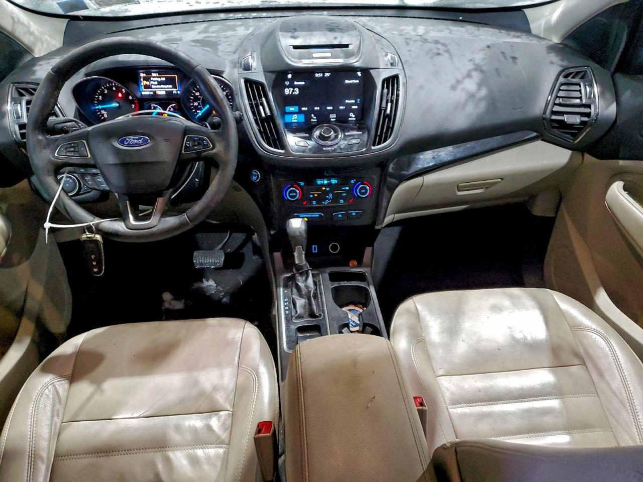 FORD ESCAPE TITANIUM 2017