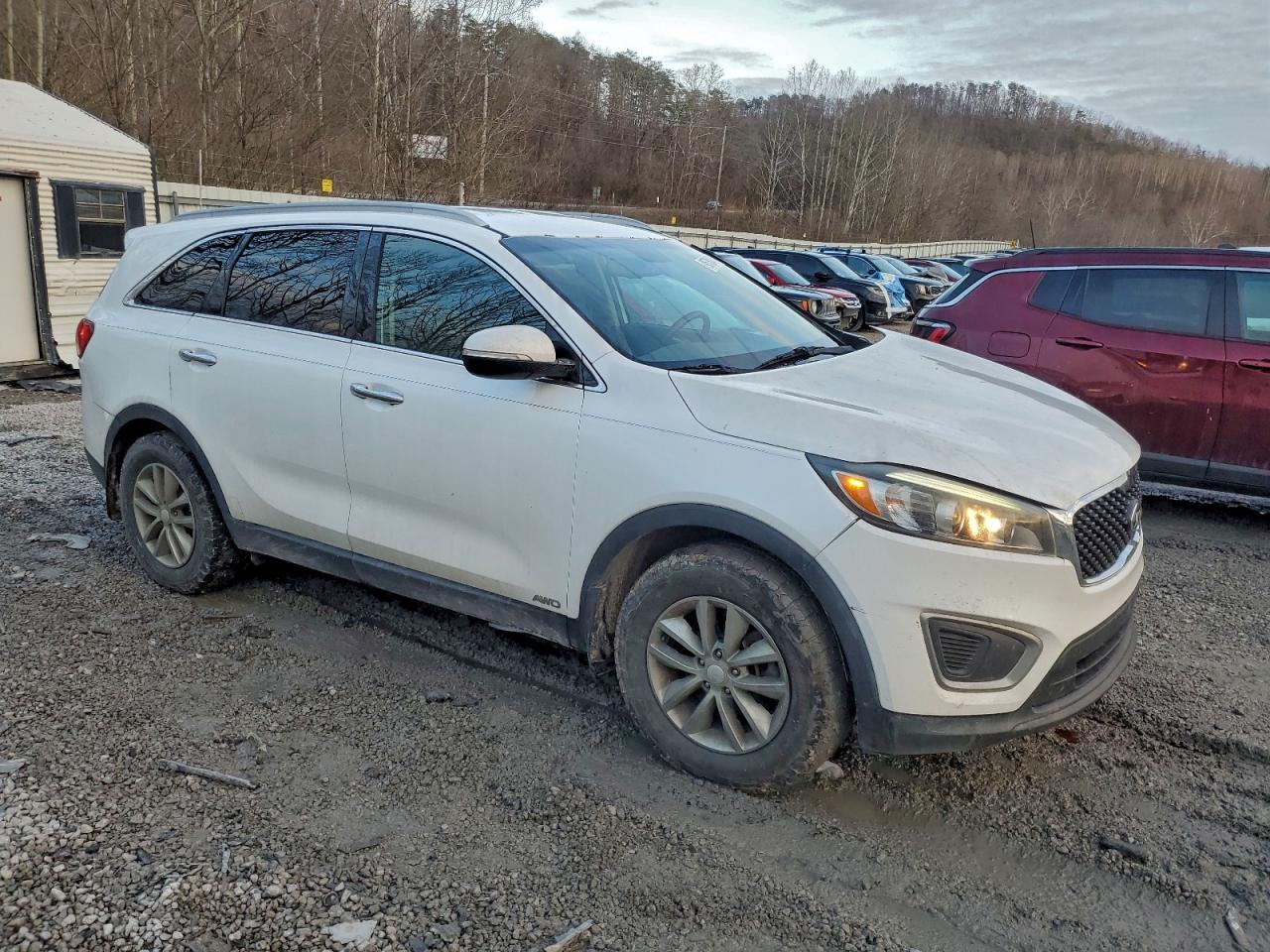 KIA SORENTO LX 2016