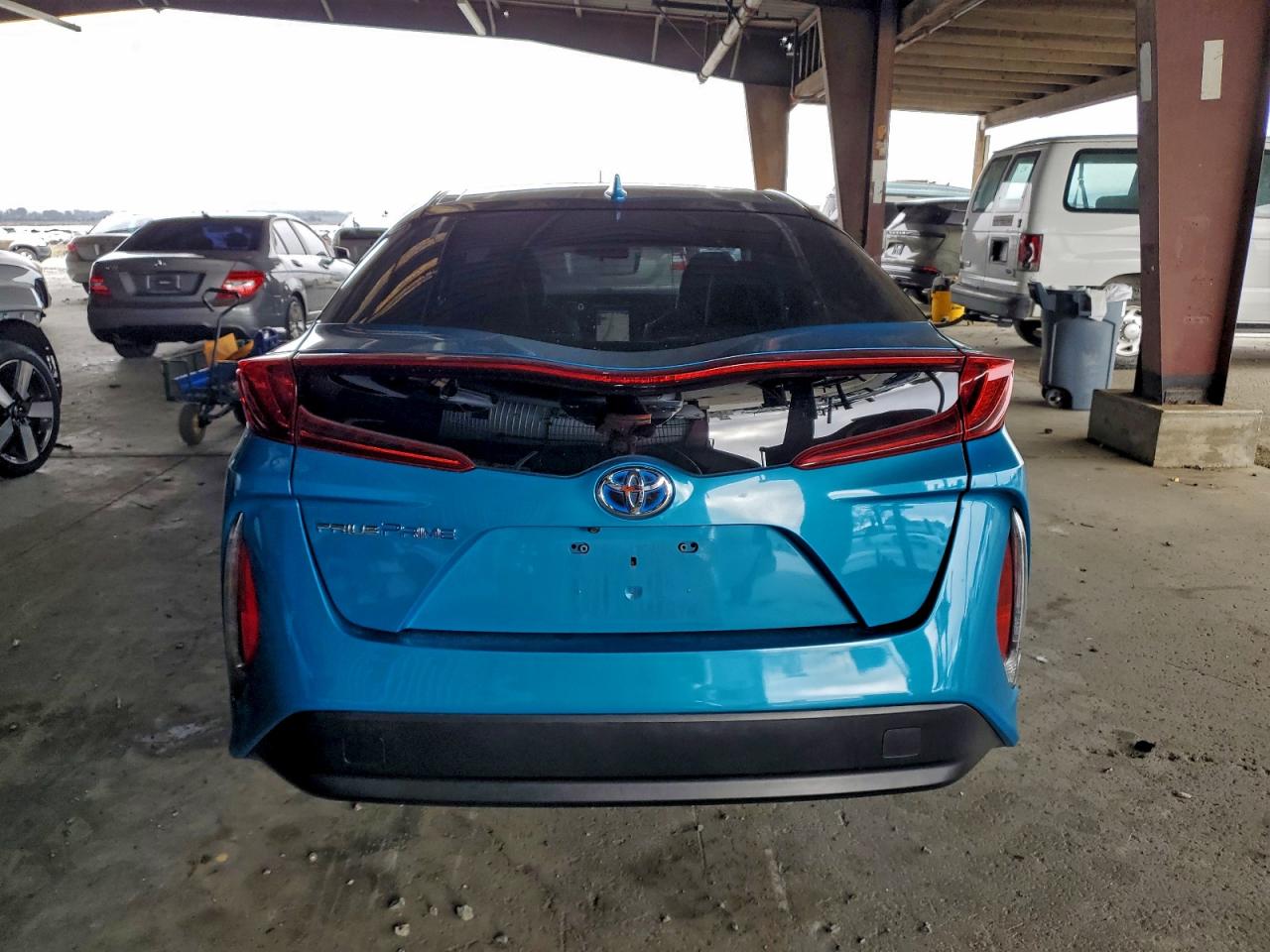 TOYOTA PRIUS PRIME 2018