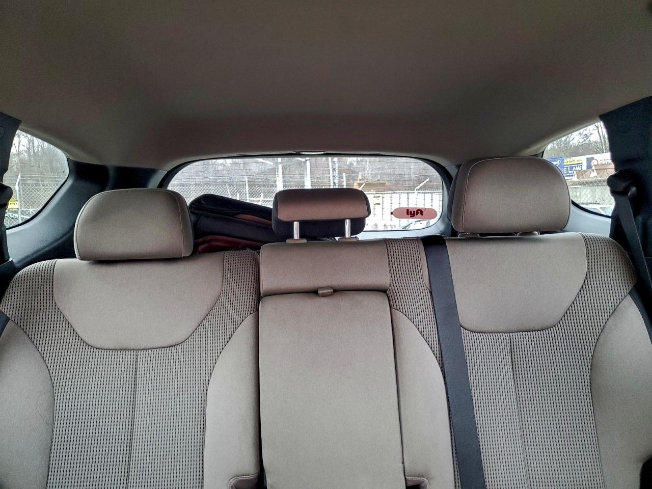 HYUNDAI SANTA FE SEL 2021