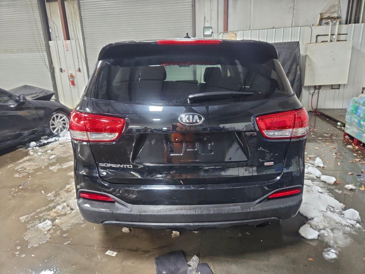 KIA SORENTO LX 2016