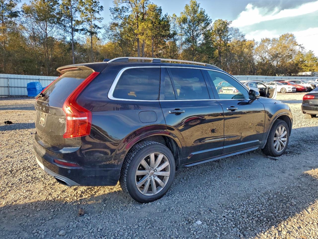 VOLVO XC90 T6 2016
