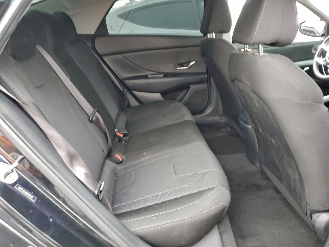 HYUNDAI ELANTRA SE 2021